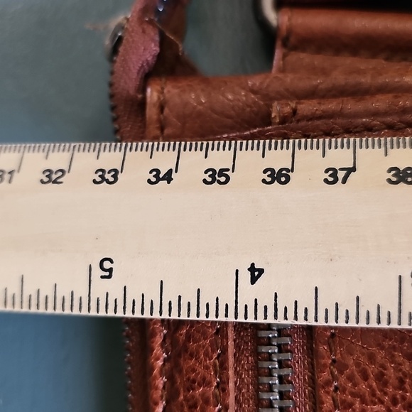 Brown Genuin Leather Leather Waist Unesex Bag. Lots of Pockets. - Picture 3 of 10